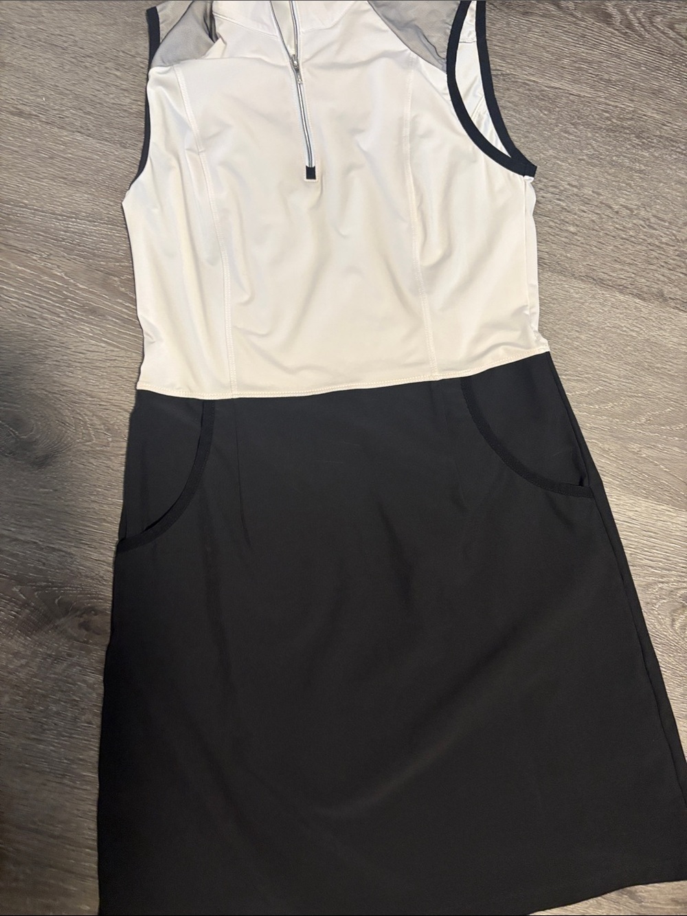 Sleeveless Two-Tone Mini Polo Dress in White and Black